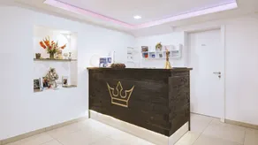 Boutique-Hotel Kronenstuben - unschlagbare Zentrumsnähe direkt am Marstall & Marktplatz - Schloss in 3 Min - Frühstück - Langzeitmiete - Reception