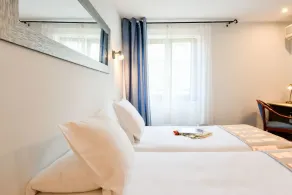 Logis Hotel & Restaurant Bergeret Sport - Værelse