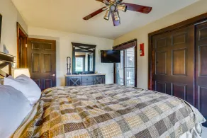 Keystone Condo on Shuttle Line < 1 Mi to Resort! - Chambre