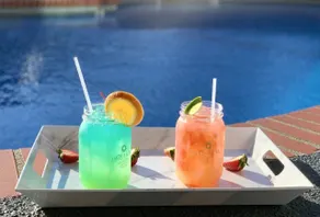 La Quinta Inn & Suites by Wyndham Seattle Federal Way - Piscine