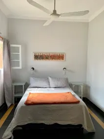 Continental Hotel - Habitación
