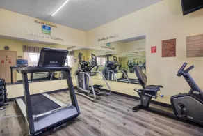 SureStay Hotel By Best Western Mission - Salle de remise en forme