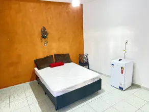 Suíte privativa com Wi-Fi 2 min da praia Aviação - Room