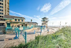 Oceanfront Daytona Beach Studio w/ Balcony - Innenbereich
