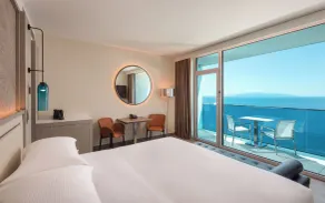 Hilton Rijeka Costabella Beach Resort & Spa - Ausblick vom Zimmer