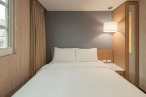 Kindness Hotel - Chihkan Tower Branch - Room