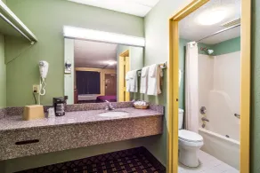 Rodeway Inn Greenwood - Chambre
