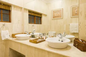 Five Burnham Guest House - Bathroom