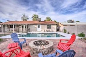 Private Pool + Playground: Phoenix Family Home! - Interiör