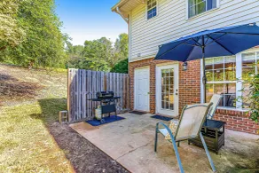 2BR w/ Seasonal Pool Access & Patio - Innenbereich