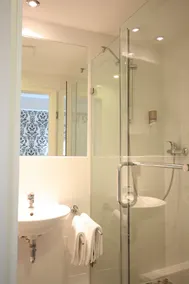 Altstadt Hotel - Bathroom