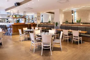 Scandic Helsinki Aviapolis - Restaurant