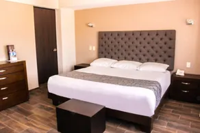 Hotel Señorial Platino - Bad