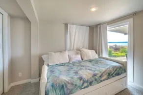 Coastal PNW Home on Swimmable Beach w/ Hot Tub! - Innenbereich