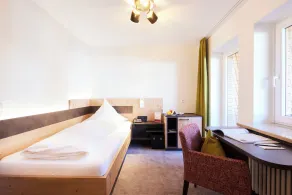 Hotel Sonne Post mit Schwimmbad - Quarto