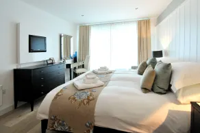 St Moritz Hotel and Cowshed Spa - Room