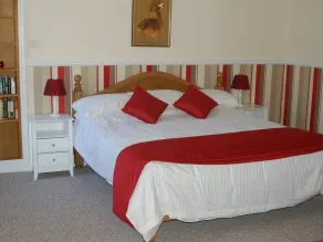 Falcons Nest - Room