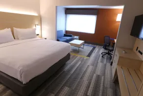 Holiday Inn Express - Biloxi - Beach Blvd by IHG - Room