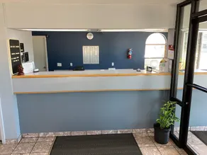 Americas Best Value Inn (Meridian) - Hall