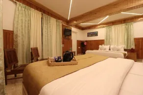 Treebo Green Oak - Bathroom