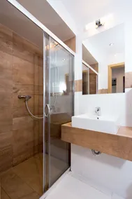 ActivPark Apartments - Bathroom