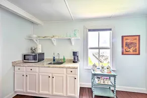 Historic Swansboro Studio w/ Intracoastal View! - Innenbereich