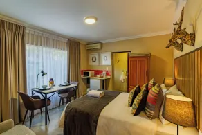 Pumleni Guesthouse - Room