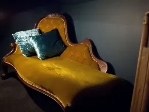 Gin Lounge Rooms - Zimmer