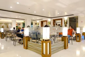 De Luxe Hotel - Restaurant