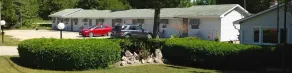 Cedar Vista Motel - Image 1