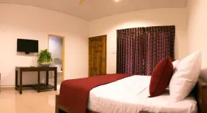 Palm Resort Nilaveli - Room