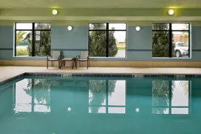 Holiday Inn Express & Suites Pueblo by IHG - Piscine