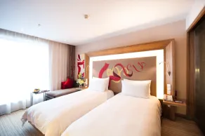 Novotel Guiyang Downtown - Zimmer