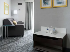 Hampton Inn & Suites Memphis-Beale Street - Chambre