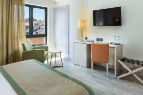 Empire Lisbon Hotel - Room