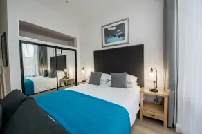 The James Suites - Chambre