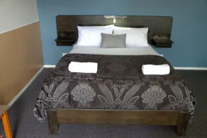 Golden Leaf Motel - Room
