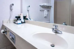 Quality Inn Moore - Oklahoma City - Salle de bain