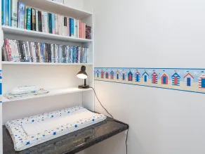 164 Cumber Close - Room