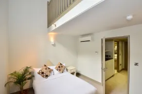 Arch Hotel - Room