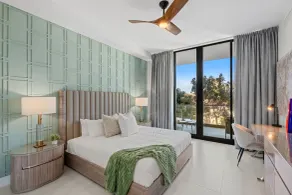 Harbor Island Beach Club - Luxury Waterfront Apartments with Views Pool Dock Private Beach Access - Camera