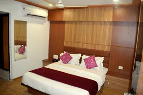 Hotel Palak Palace - Room