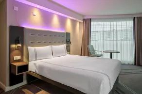 Premier Inn Stuttgart City Centre - Chambre