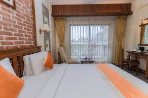 Pokhara Batika - Room