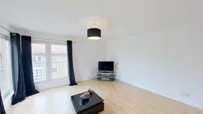 Orange Apartments Bothwell Road, Duplex Penthouse, Private Parking, Minutes from Beach - Rum