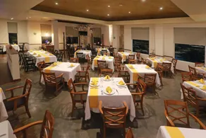 Holiday Inn Reynosa Industrial Poniente by IHG - Restaurant