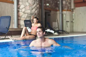Hotel Makar Sport & Wellness - Piscina