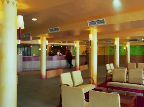 Cambrils Paradise - Reception