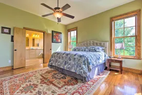 Bright Waveland Home - Walk to Beach Access! - Interiør