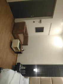 Hotel New Grand - Zimmer